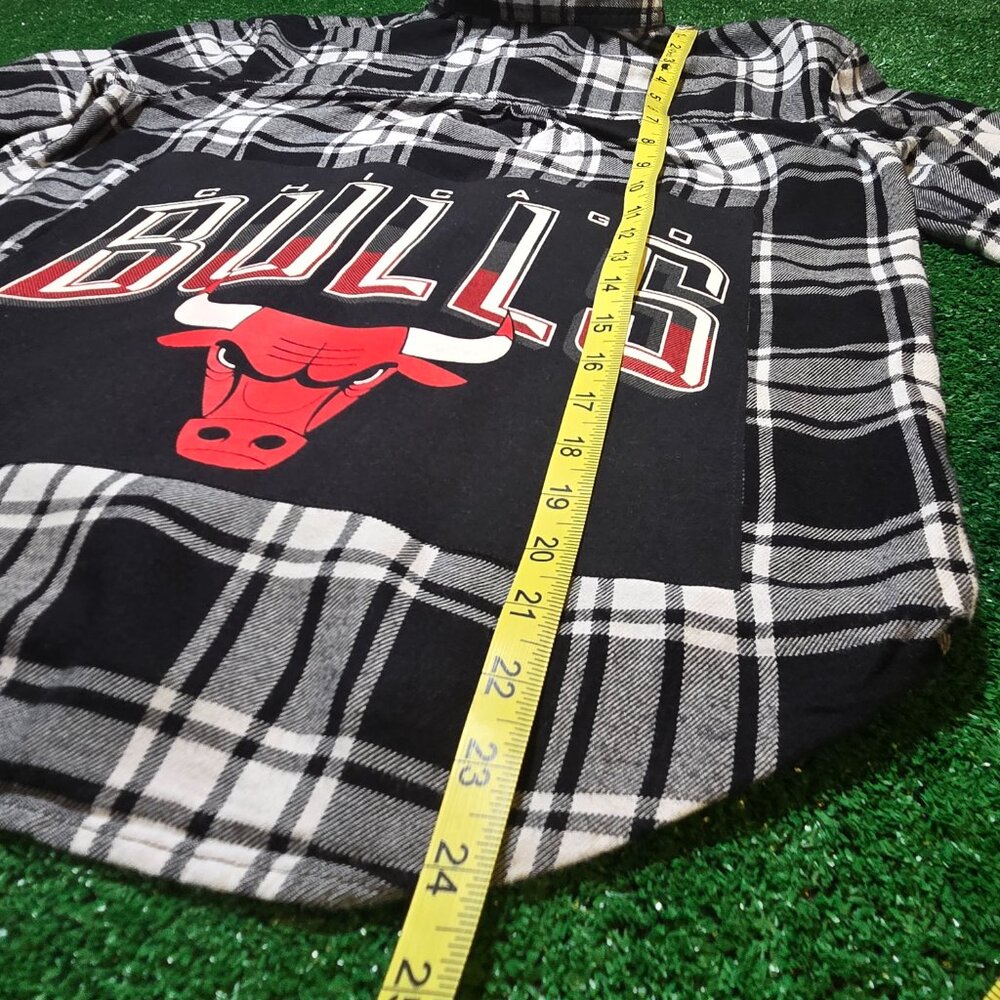 NBA Chicago Bulls flannel shirt - Picture 7 of 7